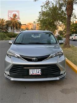 تويوتا سيينا